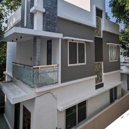 Azure Home Stay Коччи Экстерьер фото