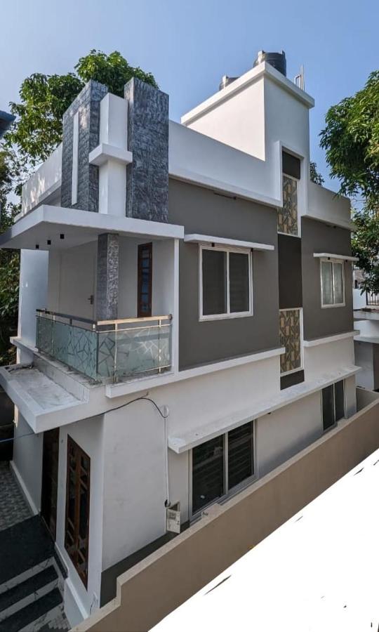 Azure Home Stay Коччи Экстерьер фото