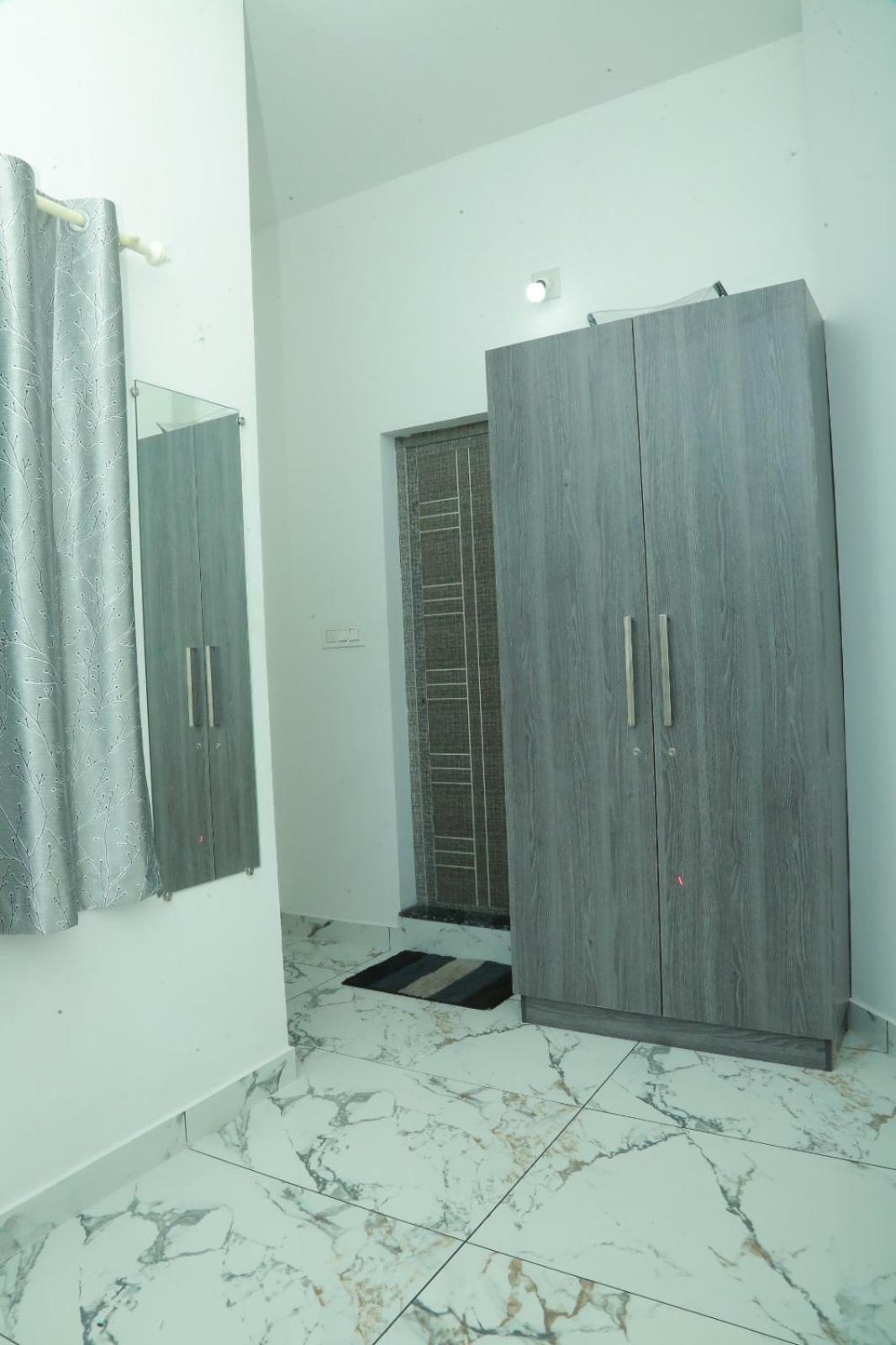Azure Home Stay Коччи Экстерьер фото